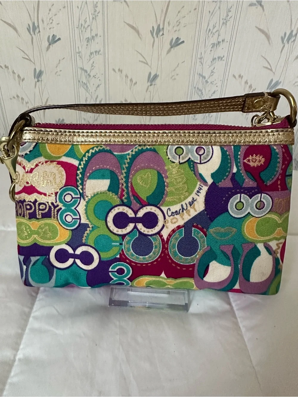 Coach Poppy Pop Art Wristlet with Gold Trim